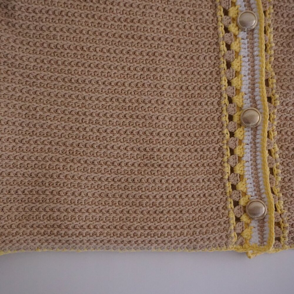 Ann Taylor Beige Crochet Trim 100% Cotton Button Cropped Cardigan Jacket L - Picture 8 of 9
